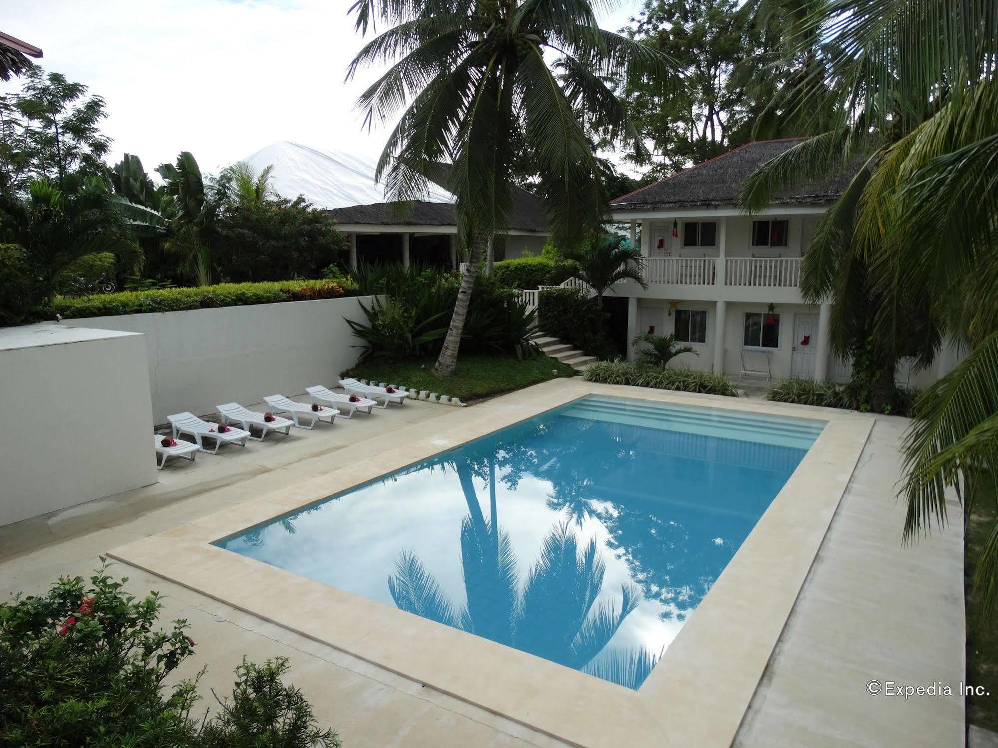 Momo Beach House Panglao Exteriör bild